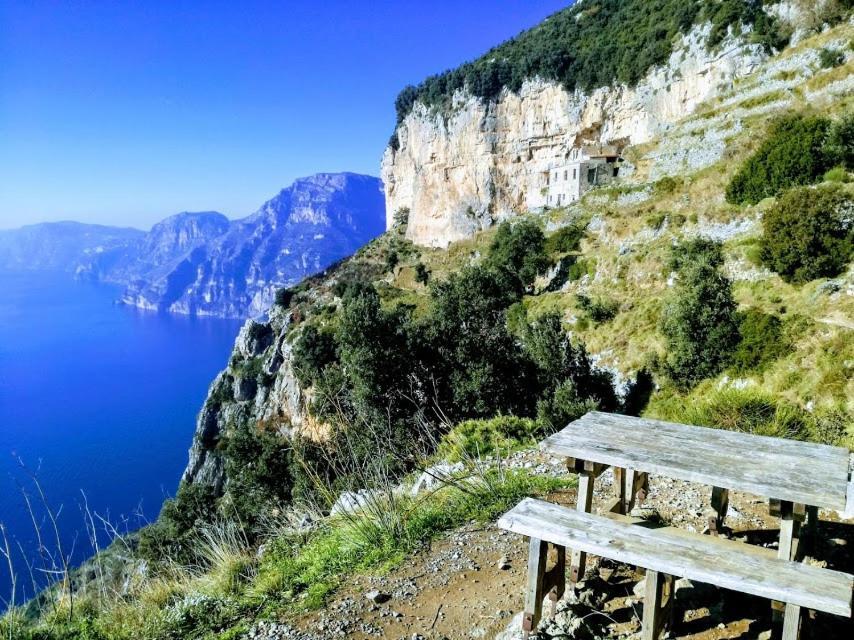 Domus Gaia Bed & Breakfast Amalfi Exterior photo