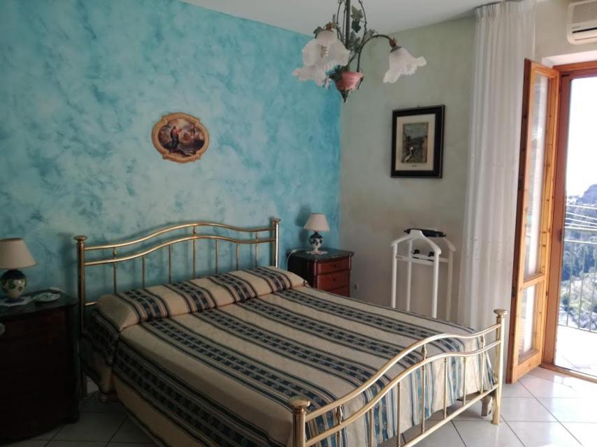 Domus Gaia Bed & Breakfast Amalfi Exterior photo