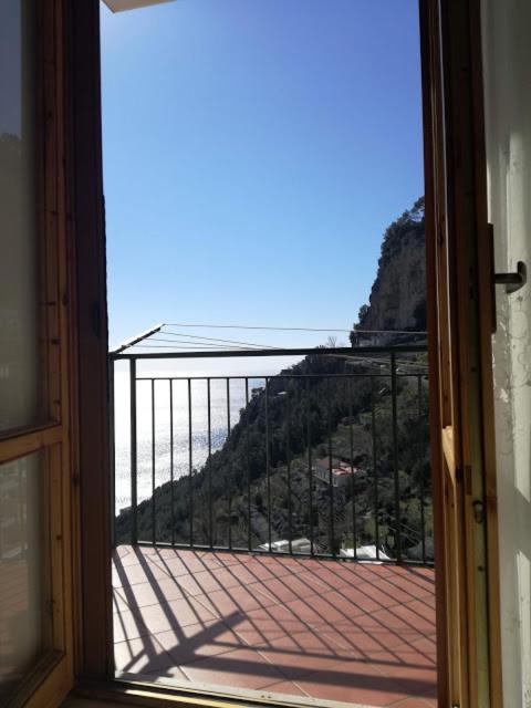 Domus Gaia Bed & Breakfast Amalfi Exterior photo